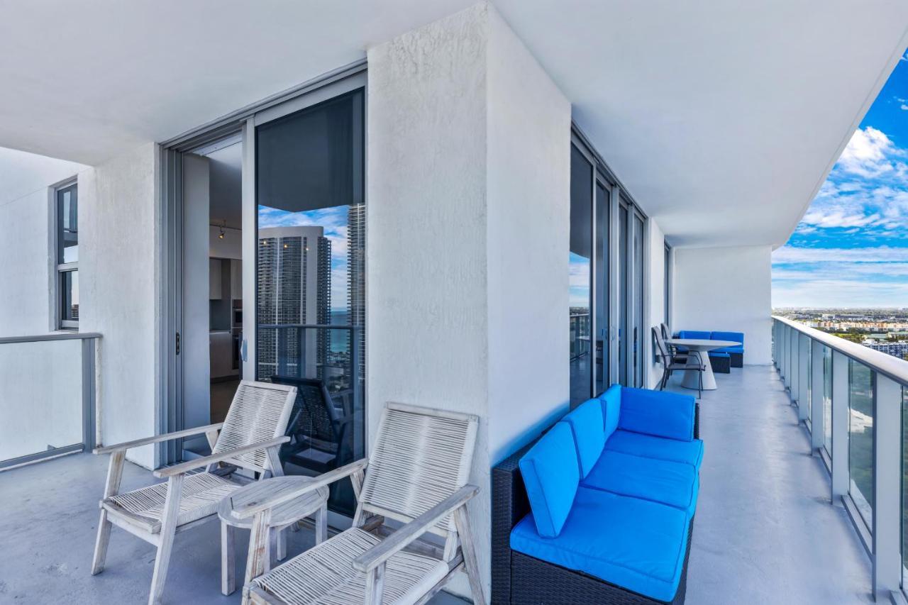 Hyde Beach House: Oceanfront 2BR with Direct Views Hollywood Exterior photo