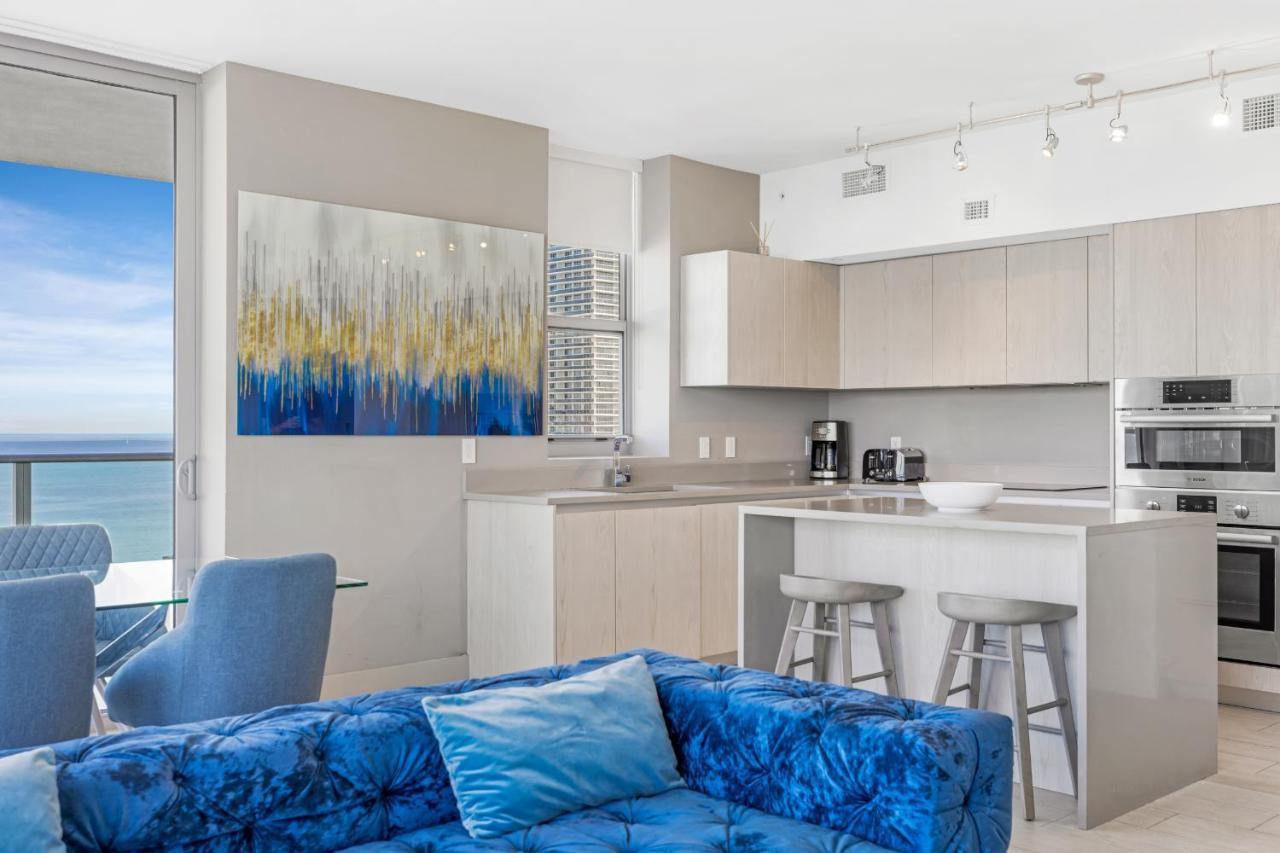 Hyde Beach House: Oceanfront 2BR with Direct Views Hollywood Exterior photo