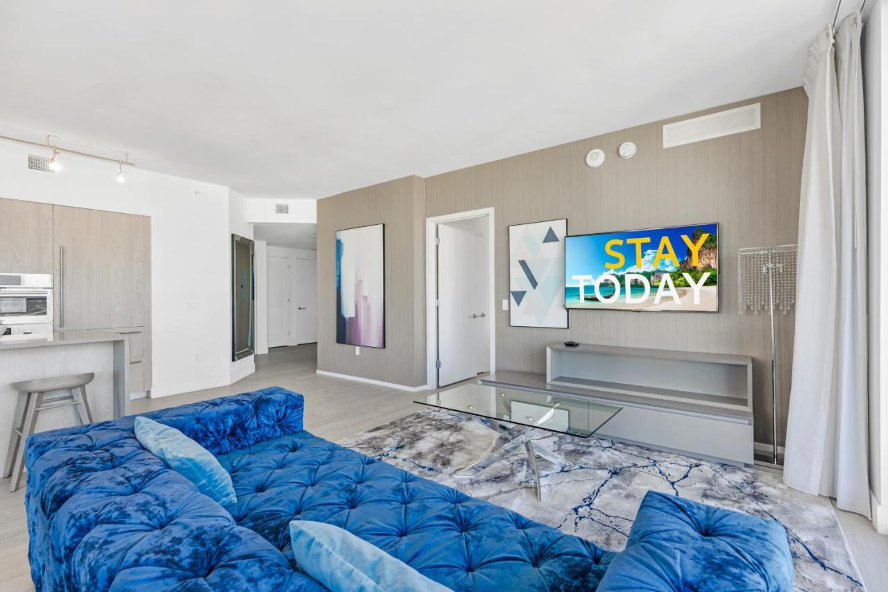 Hyde Beach House: Oceanfront 2BR with Direct Views Hollywood Exterior photo