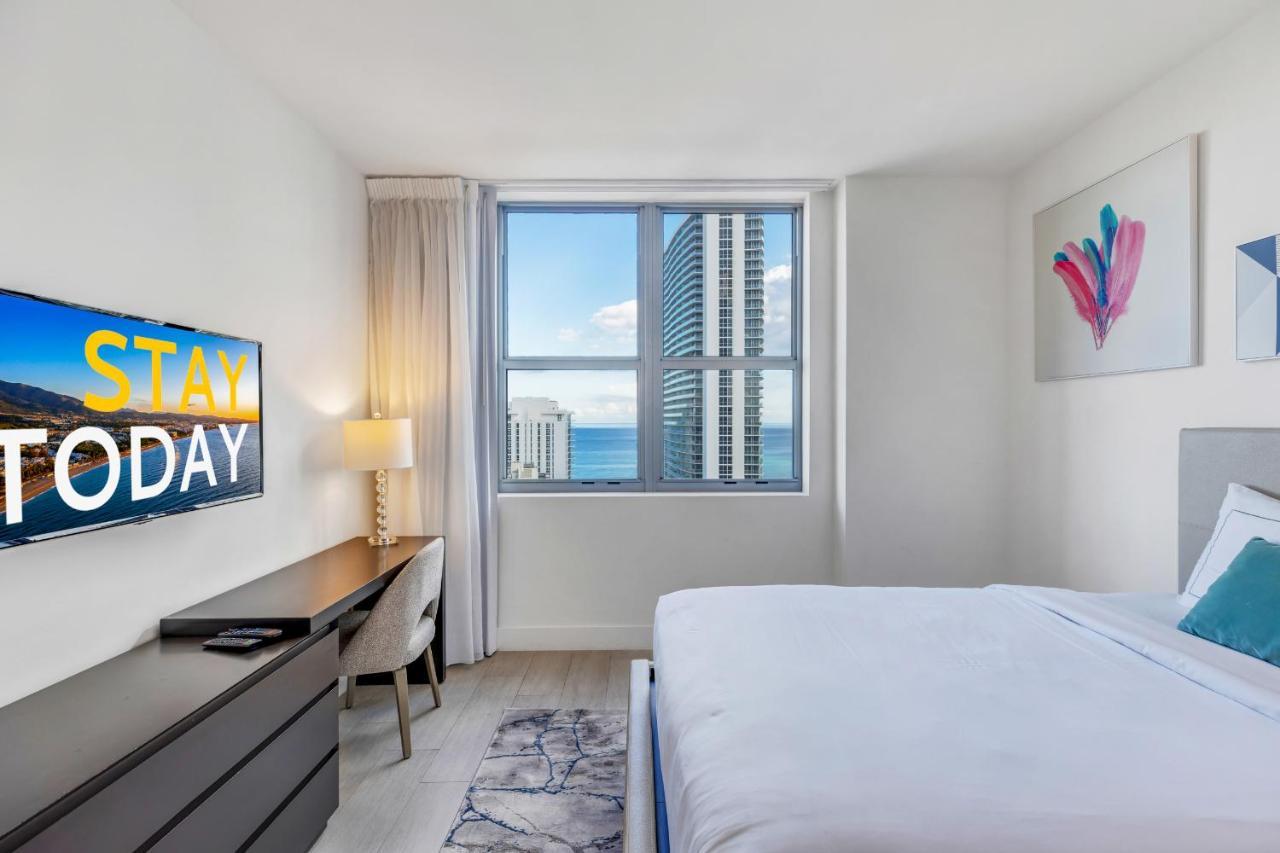 Hyde Beach House: Oceanfront 2BR with Direct Views Hollywood Exterior photo